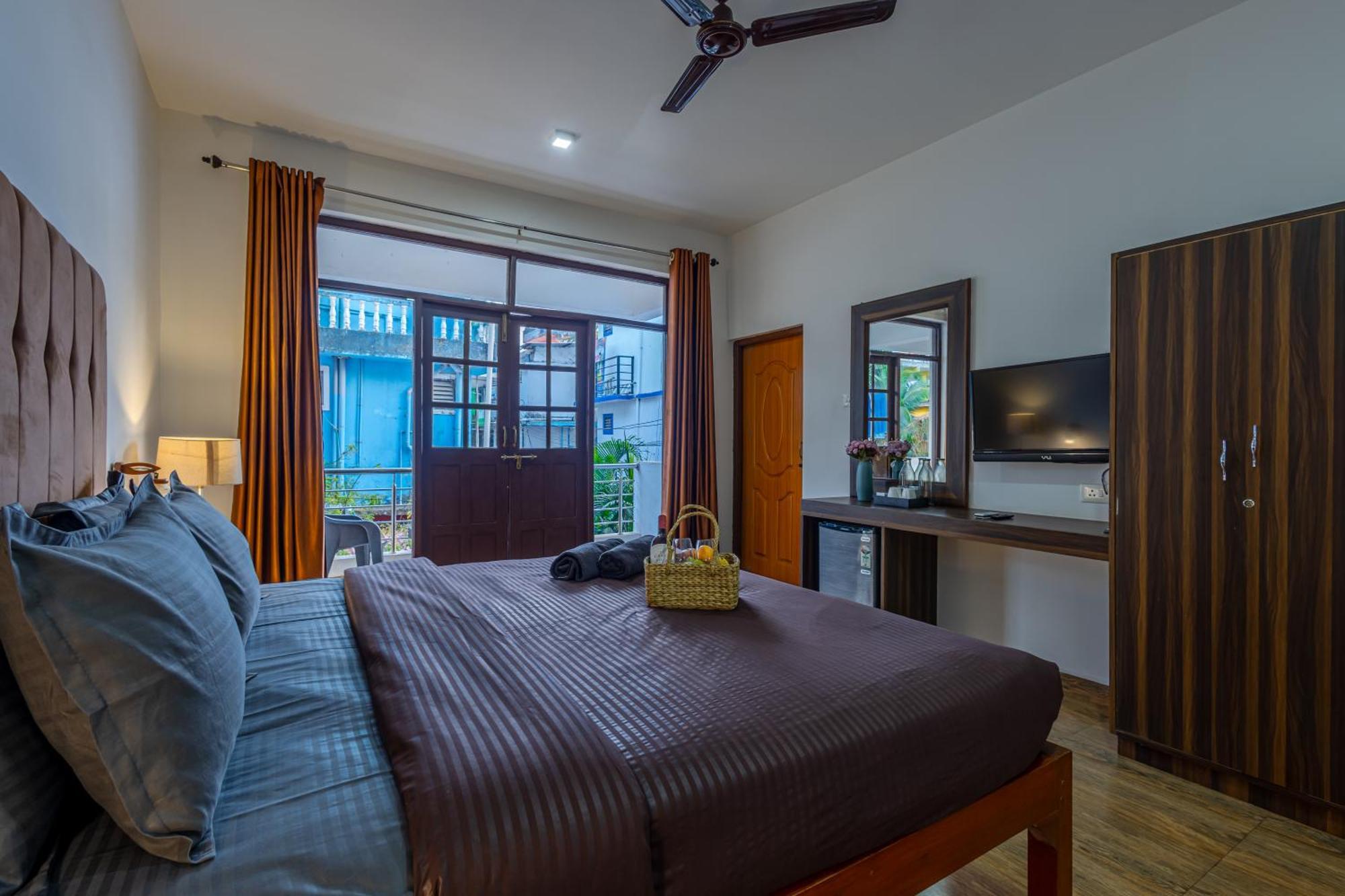 The Wave's Edge Tbv Guest house 2*