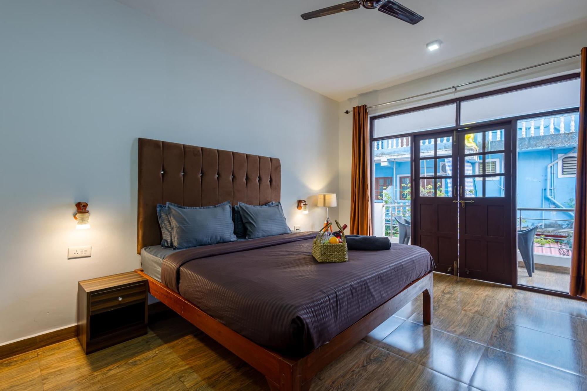 The Wave's Edge Tbv Guest house